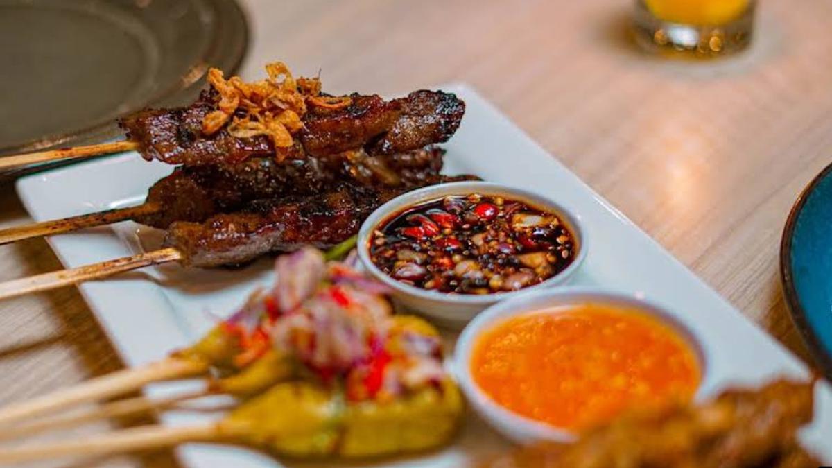 Warung Bu NAR: Santapan Hangat di Setiap Sudut Cilacap